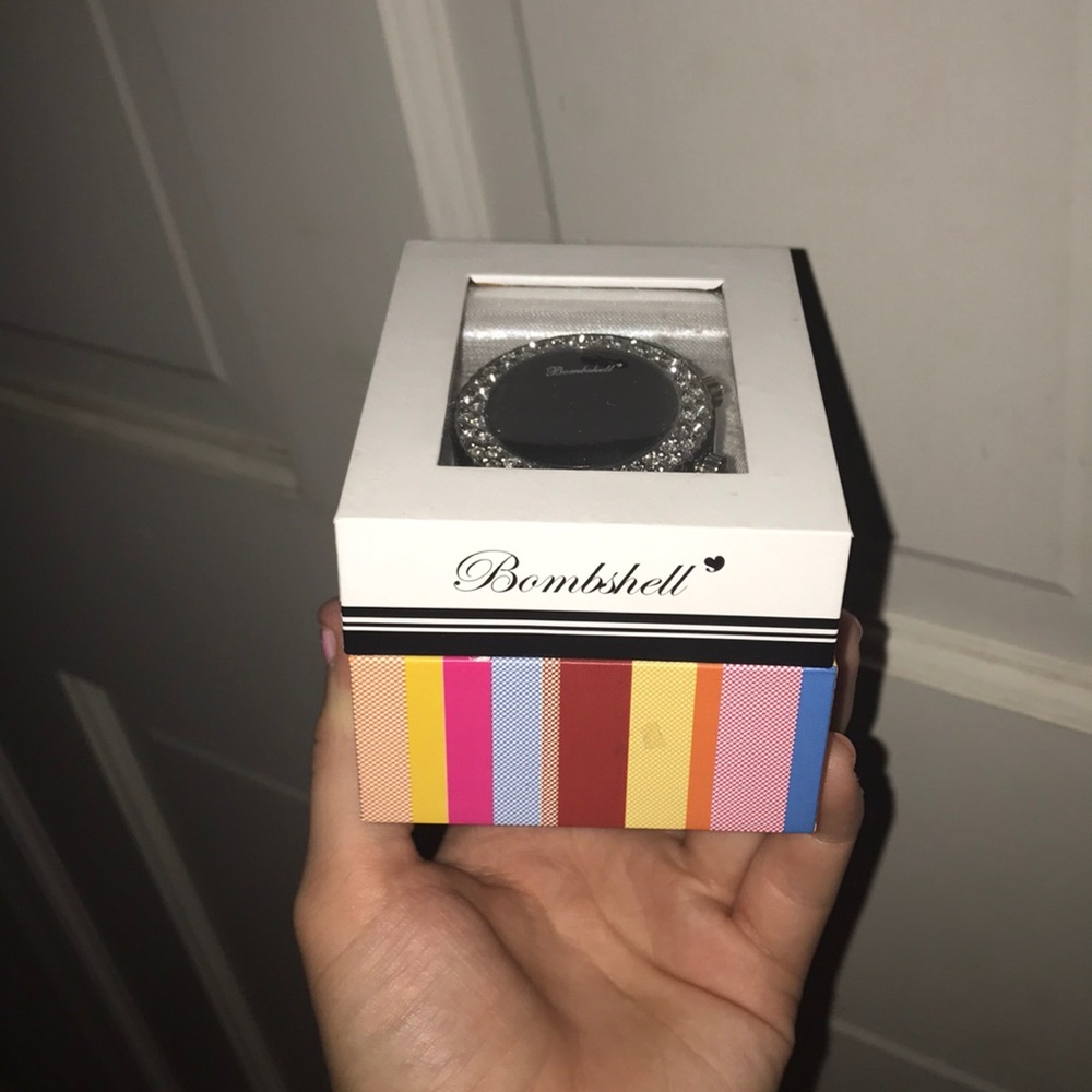 Discontinued bombshell watch.